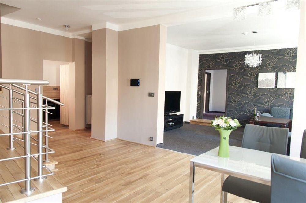 Apartmany Becherplatz Karlovy Vary Extérieur photo